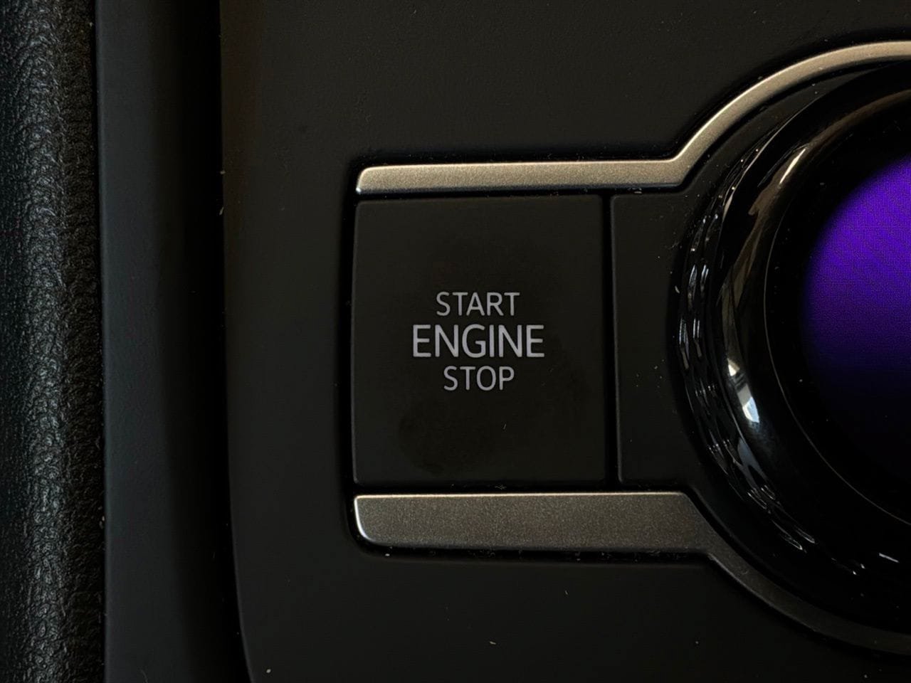 Used 2026 Volkswagen Tiguan SE FWD image 25