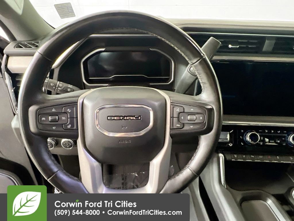 Used 2024 GMC Sierra 3500 Denali w/ Technology Package image 8