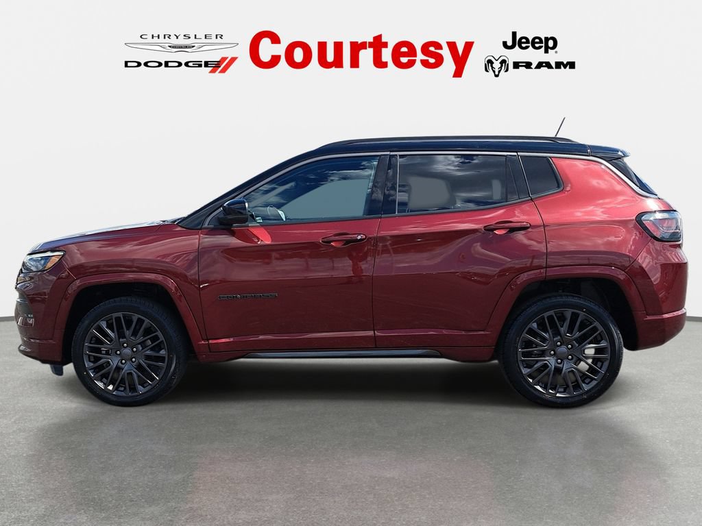 Certified 2022 Jeep Compass High Altitude AWD/4WD image 7