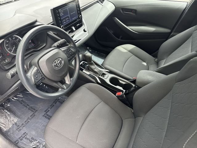 Used 2022 Toyota Corolla LE FWD image 15