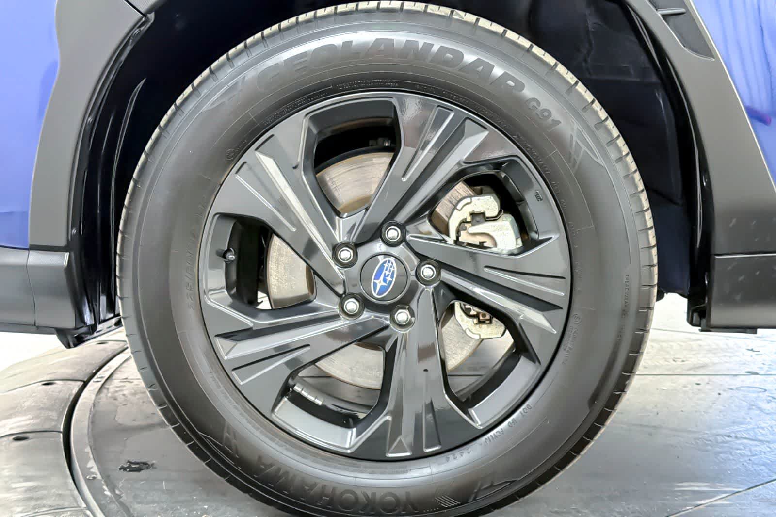 Used 2024 Subaru Crosstrek 2.0i AWD/4WD image 25