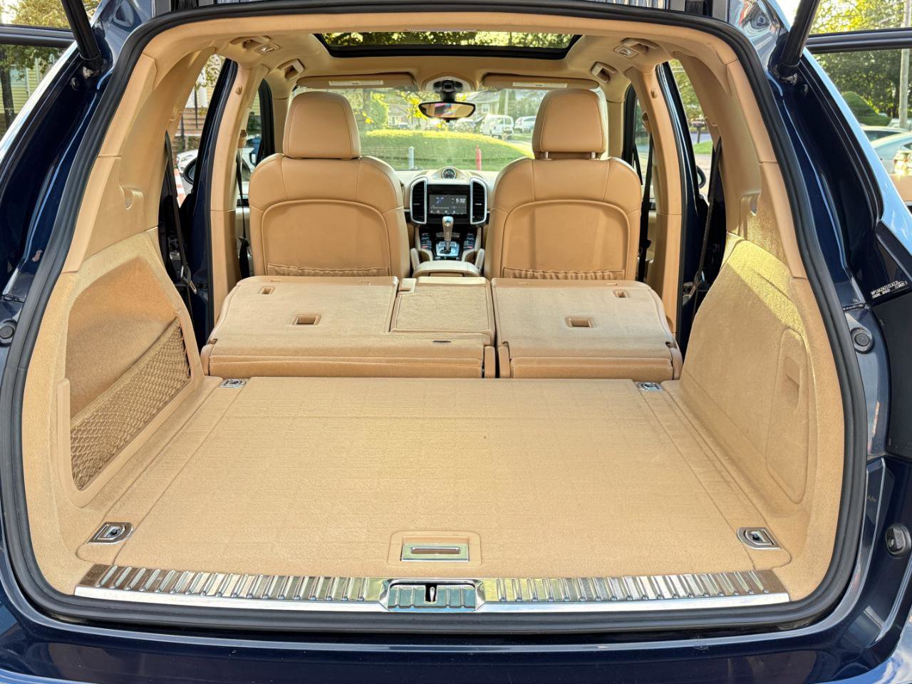 Used 2012 Porsche Cayenne image 42