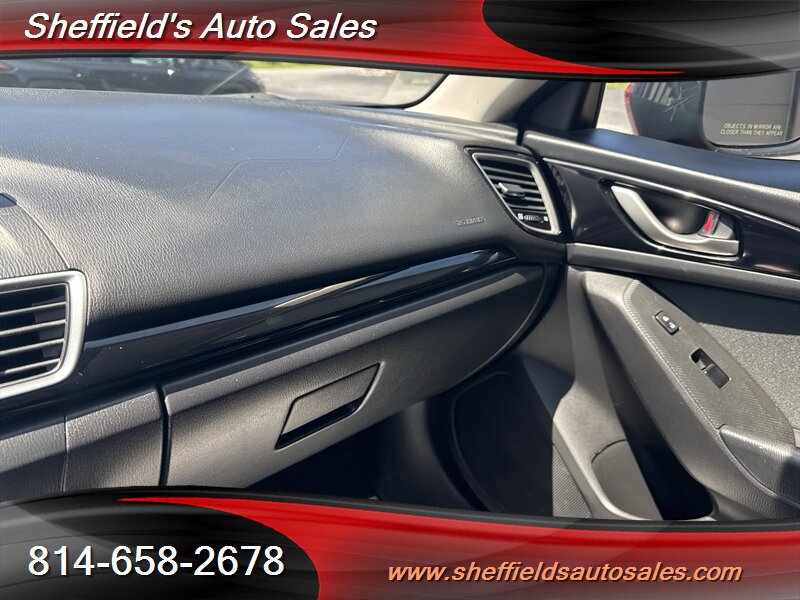Used 2015 MAZDA MAZDA3 i Sport FWD image 29