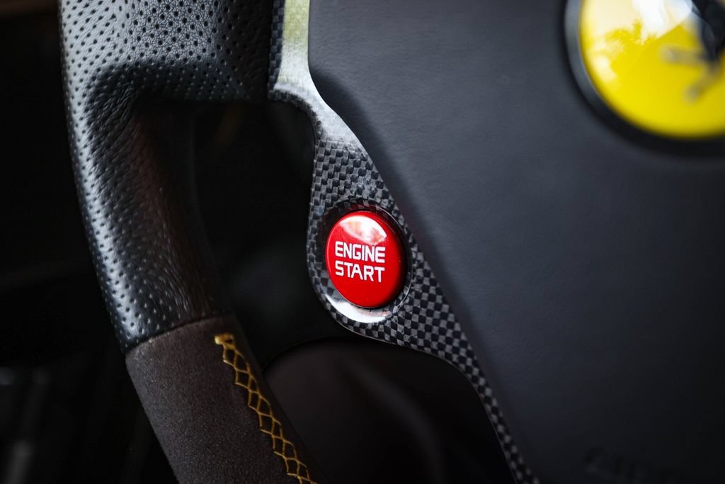 Used 2009 Ferrari F430 Scuderia RWD image 35