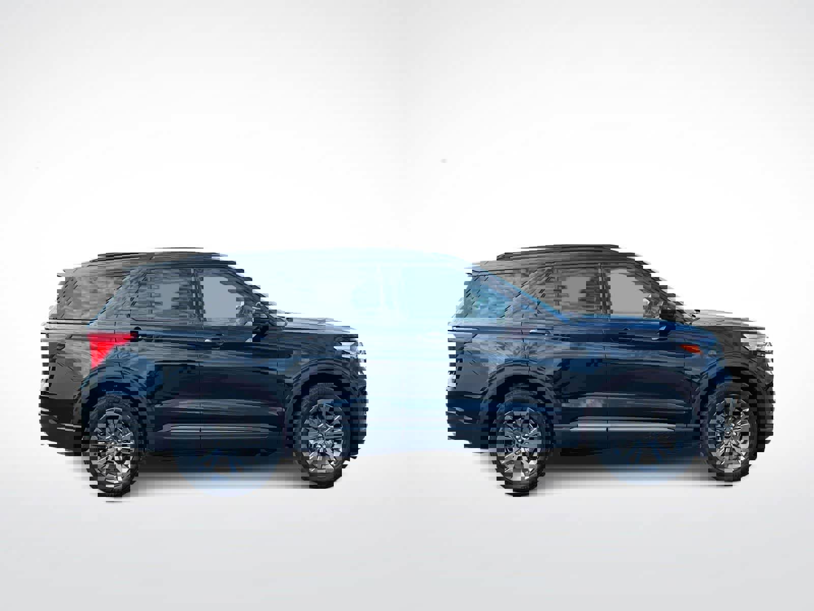 Used 2023 Ford Explorer XLT w/ Equipment Group 202A image 9