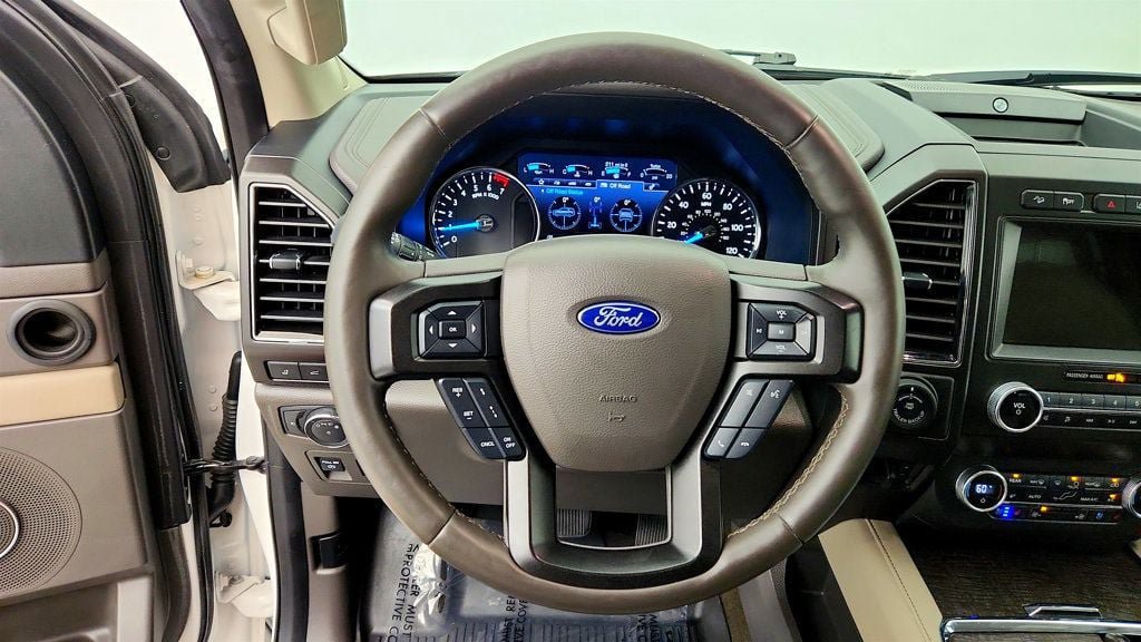 Used 2019 Ford Expedition Limited w/ Special Edition Package AWD/4WD image 14