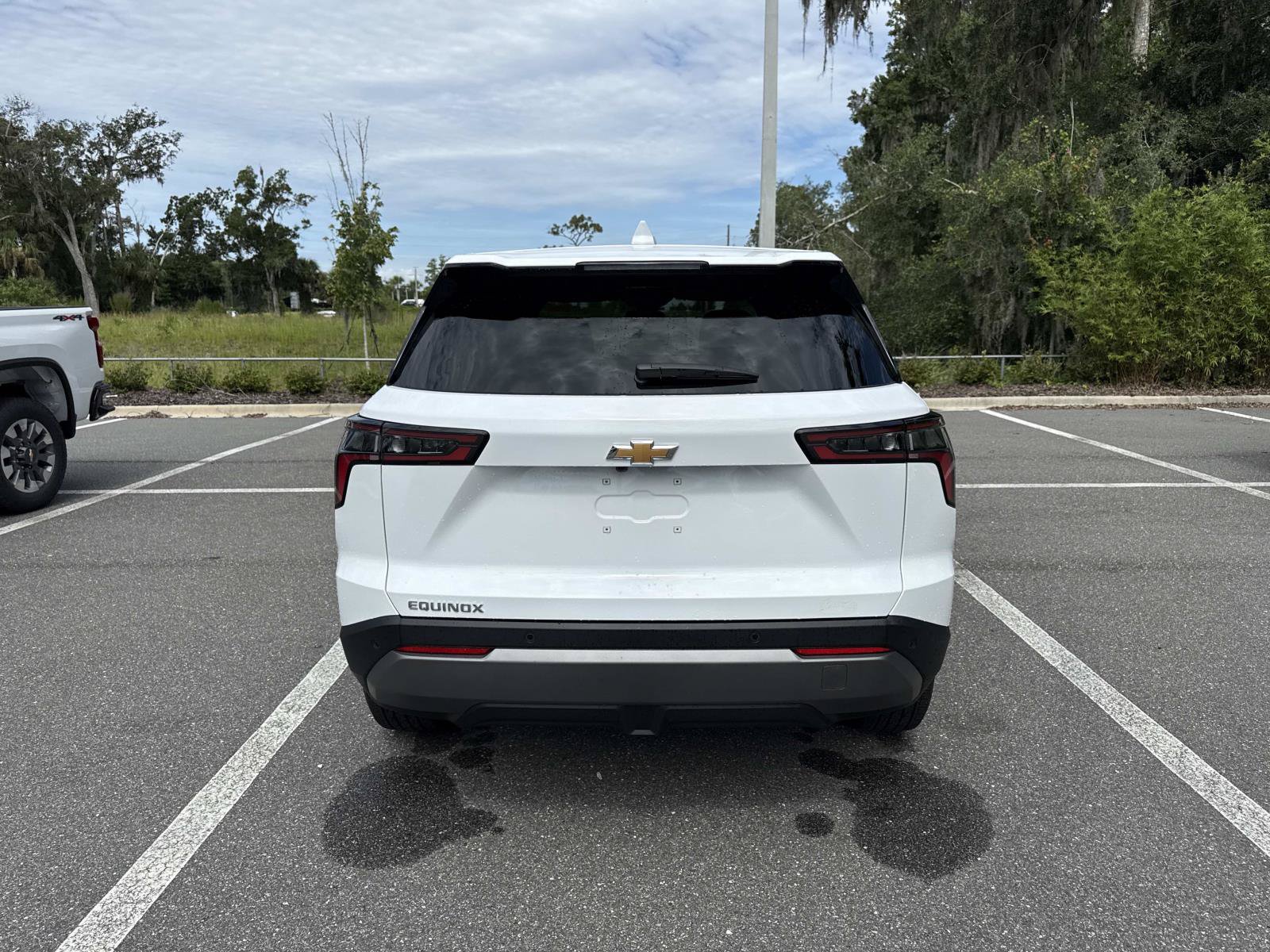 Used 2026 Chevrolet Equinox LT FWD image 4