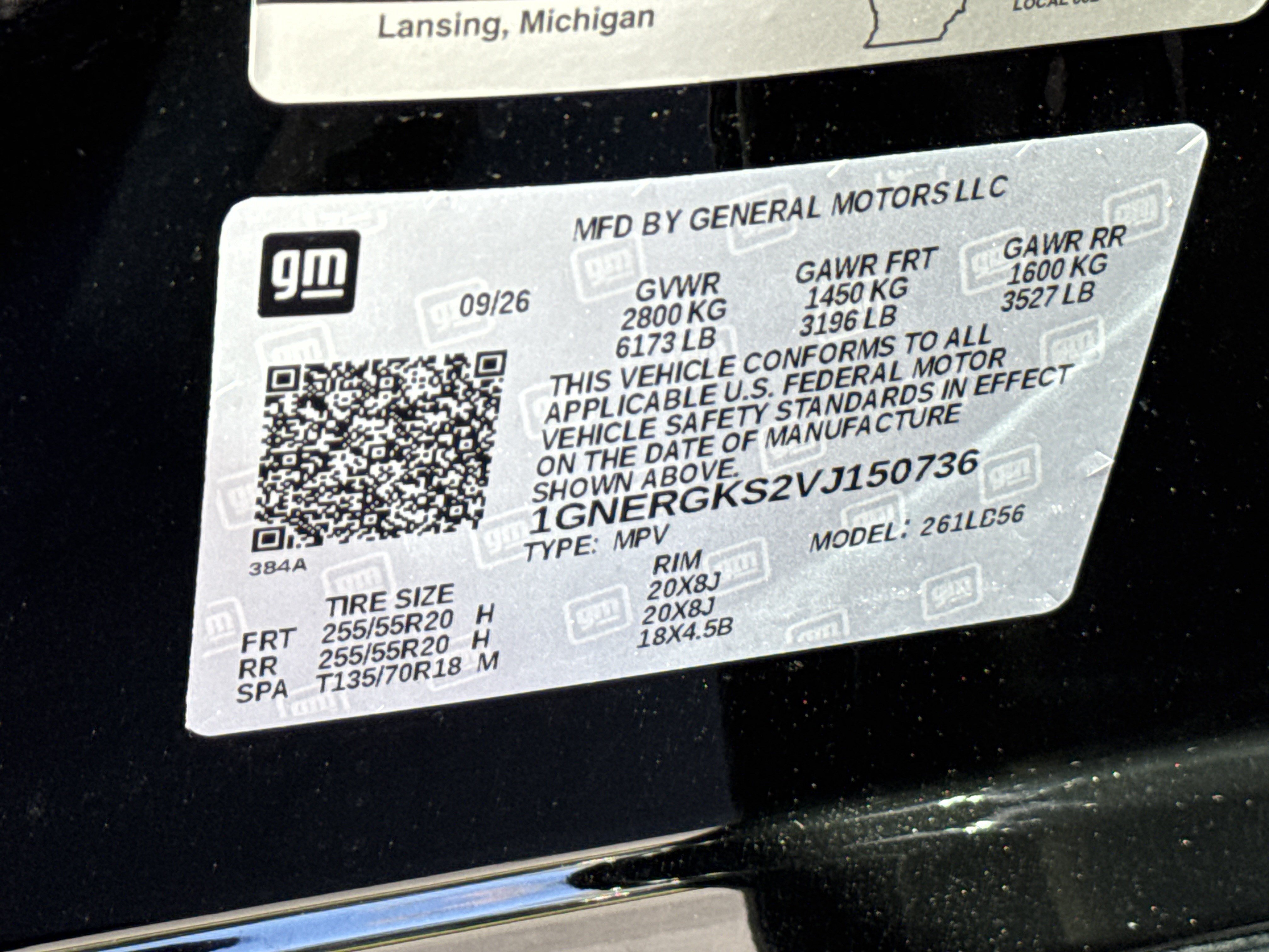 New 2027 Chevrolet Traverse LT w/ Enhanced Driving Package FWD image 32