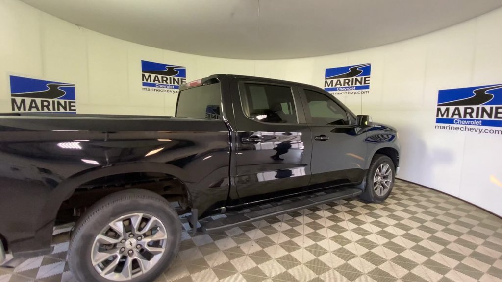Used 2023 Chevrolet Silverado 1500 LT RWD image 2