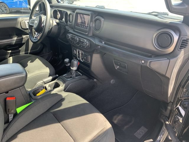 Used 2020 Jeep Gladiator Sport w/ Quick Order Package 24S AWD/4WD image 27