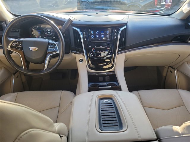 Used 2020 Cadillac Escalade Luxury w/ Escalade Sport Edition image 8