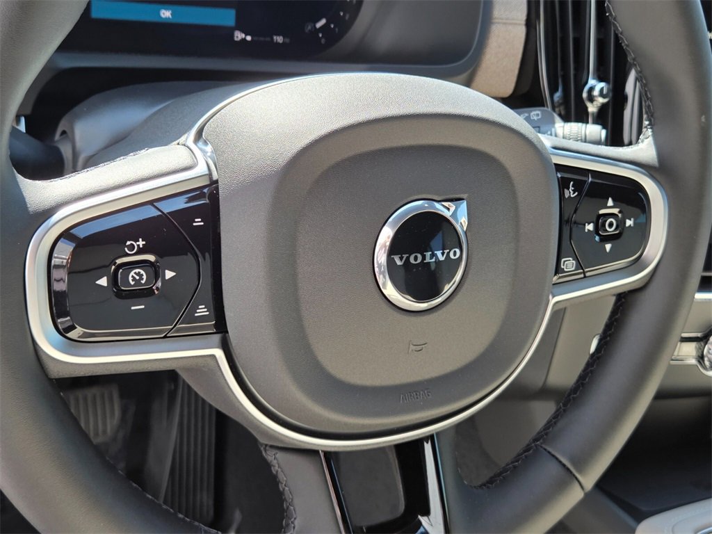 New 2026 Volvo XC90 B6 Plus w/ Protection Package Premier image 22