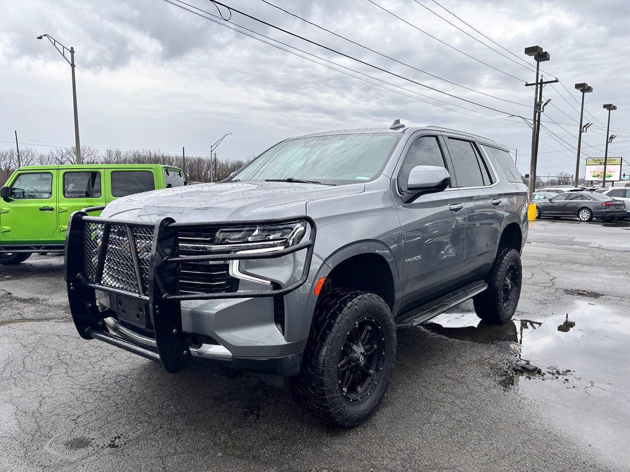 Used 2021 Chevrolet Tahoe LT AWD/4WD image 2