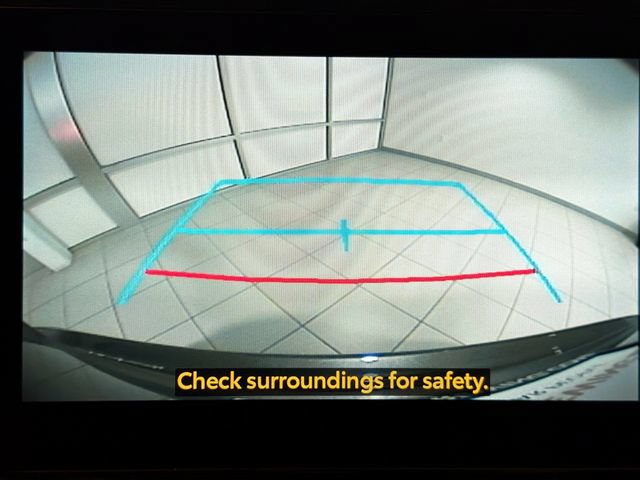 Certified 2025 Toyota Highlander XLE FWD image 14
