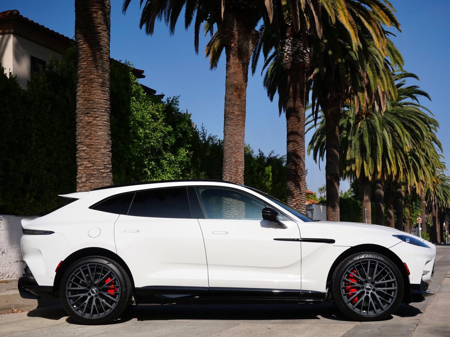 New 2026 Aston Martin DBX 707 AWD/4WD image 24