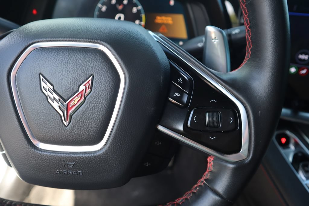 Used 2022 Chevrolet Corvette Stingray Coupe RWD image 24
