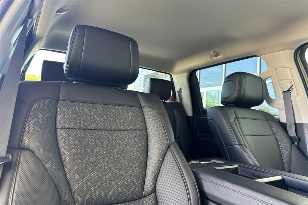 Used 2024 Toyota Tundra Limited image 16