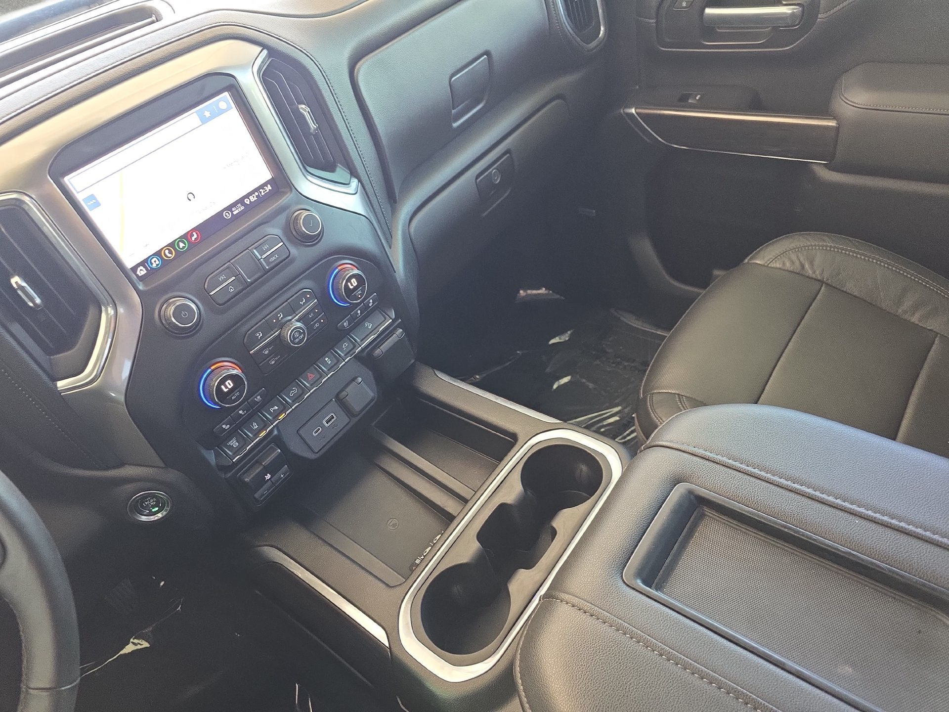 Used 2020 Chevrolet Silverado 2500 LTZ w/ LTZ Premium Package AWD/4WD image 25