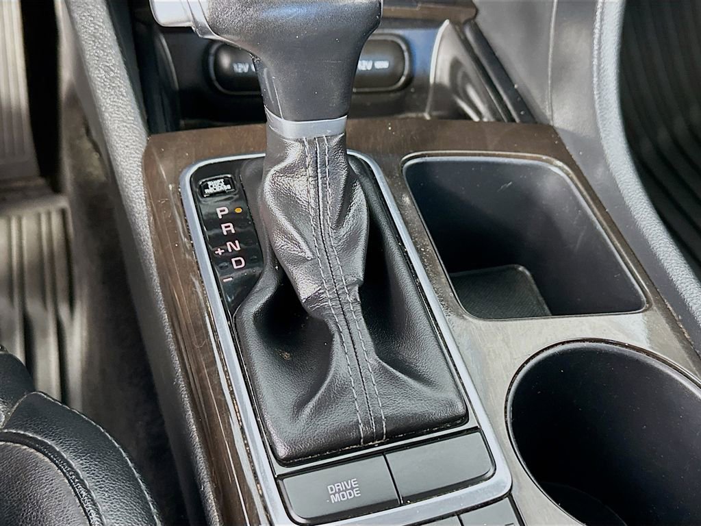Used 2018 Kia Optima EX w/ Premium Package FWD image 15