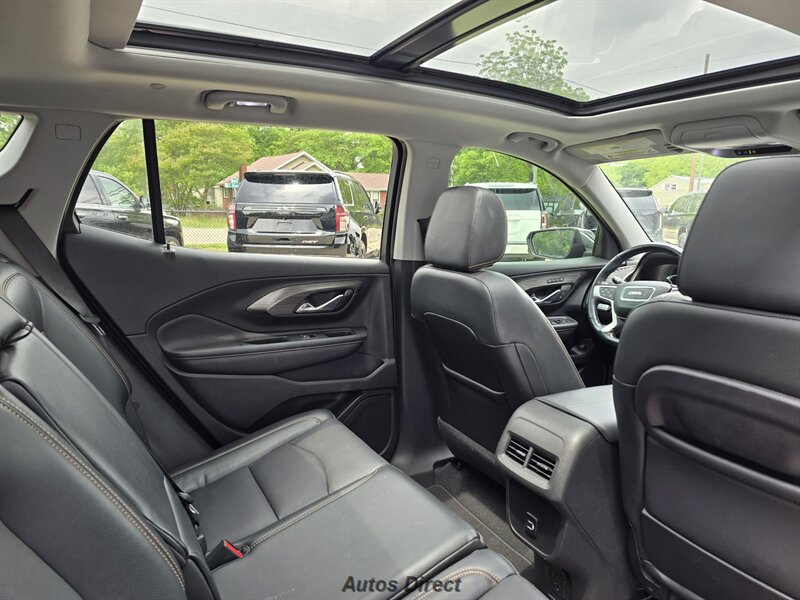 Used 2018 GMC Terrain SLT w/ Preferred Package FWD image 25
