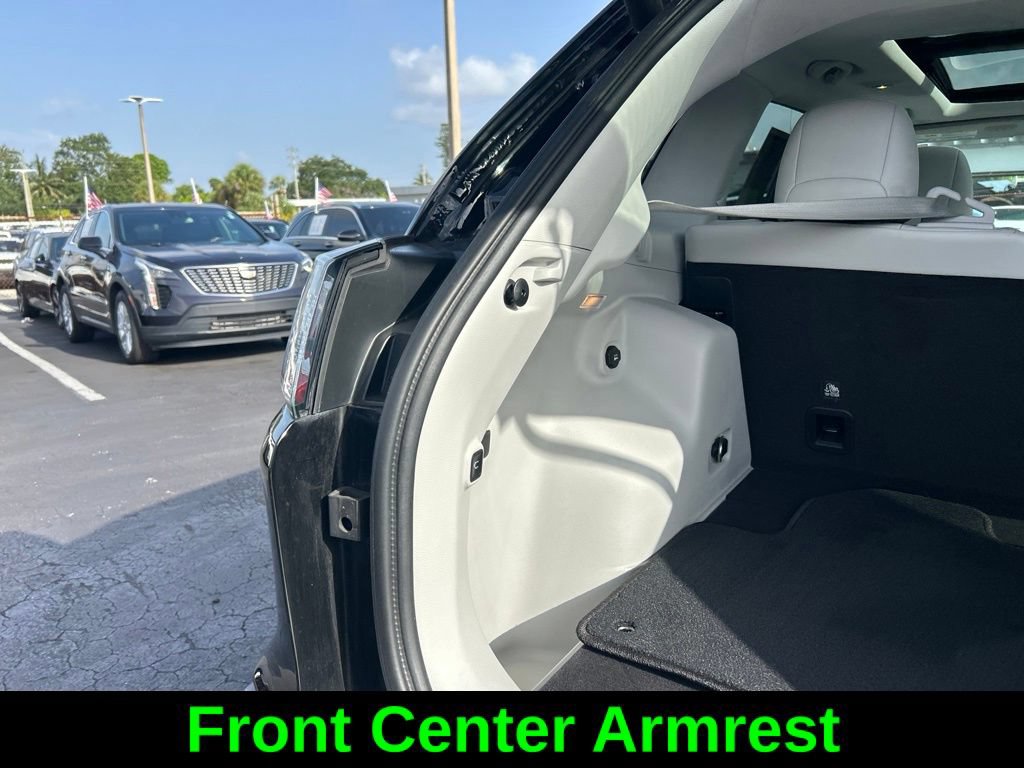 Certified 2021 Jeep Cherokee Latitude Lux w/ Sun & Sound Group FWD image 33