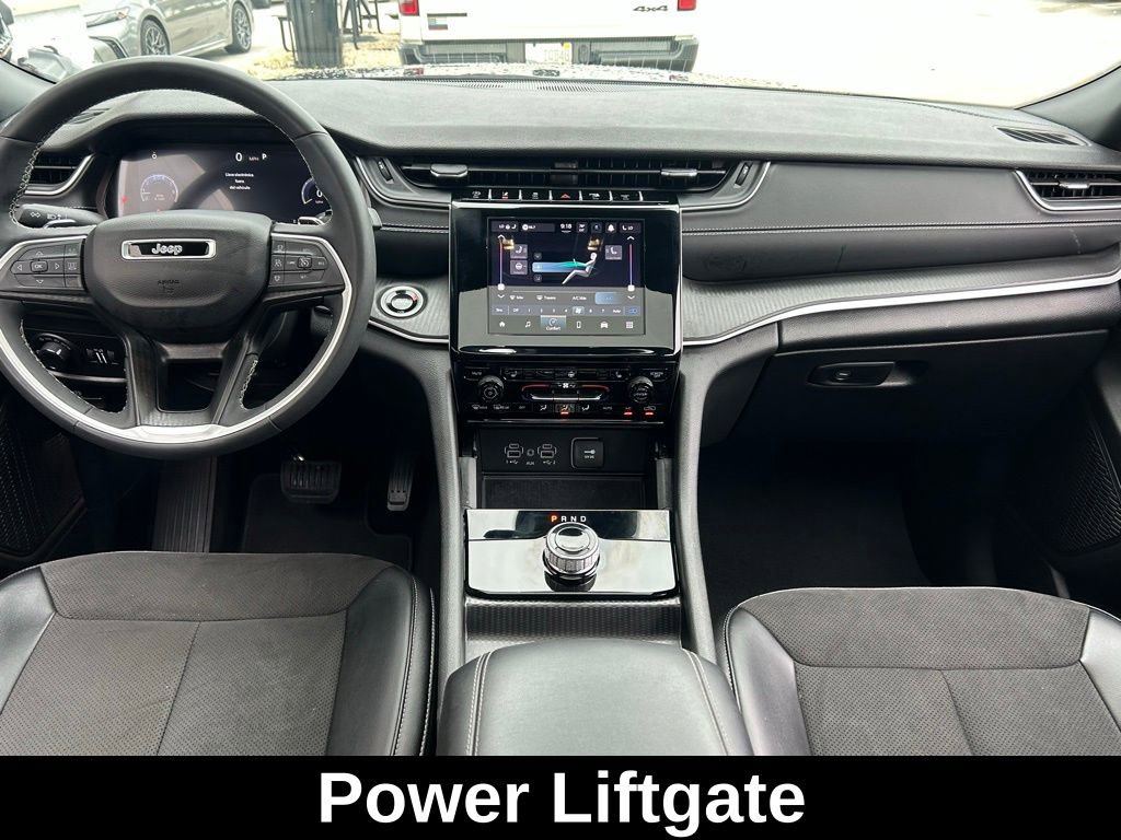 Certified 2024 Jeep Grand Cherokee Altitude image 13