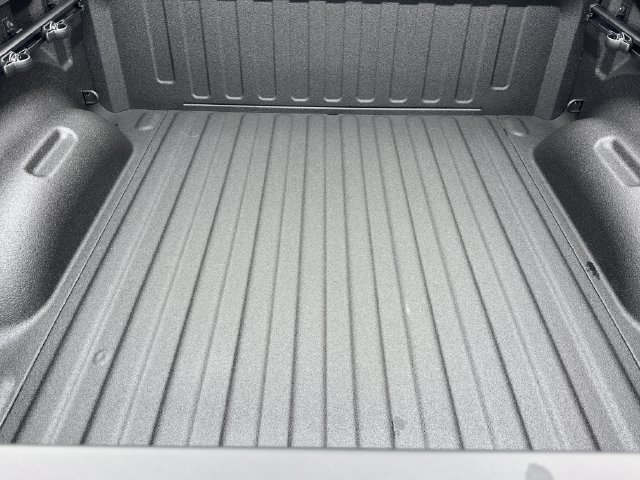 New 2027 RAM 1500 4x4 Crew Cab image 8