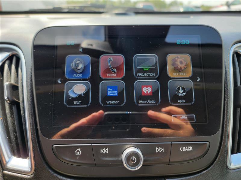 Used 2017 Chevrolet Malibu LT w/ Driver Confidence Package image 30