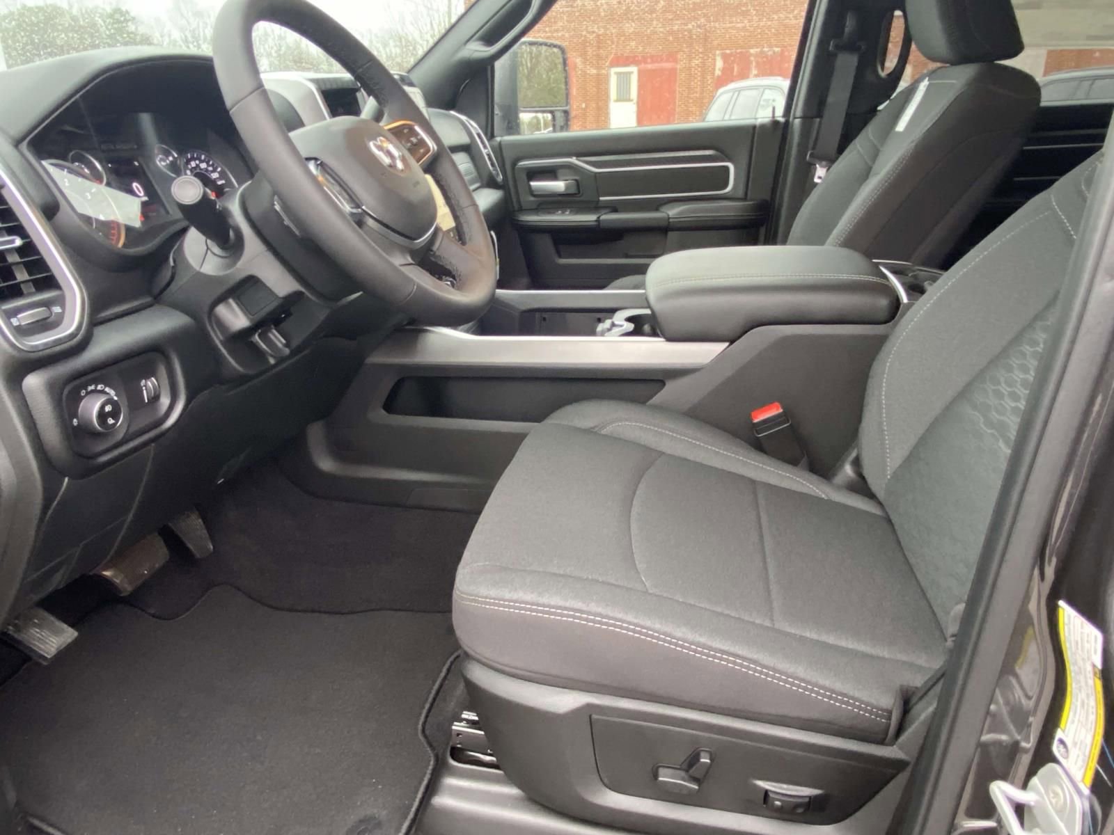 New 2026 RAM 3500 Big Horn image 15