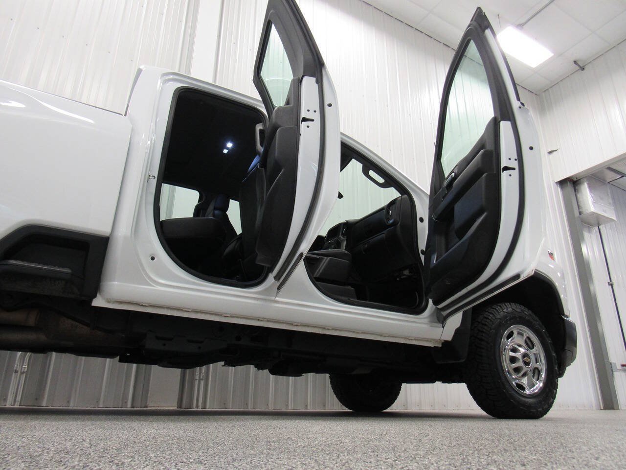 Used 2021 Chevrolet Silverado 2500 W/T w/ WT Fleet Convenience Package AWD/4WD image 20