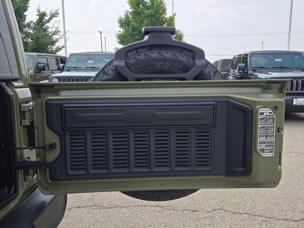 New 2025 Jeep Wrangler Sport S image 17