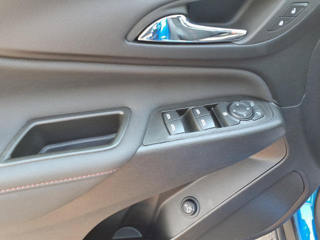 Used 2024 Chevrolet Equinox RS AWD/4WD image 12