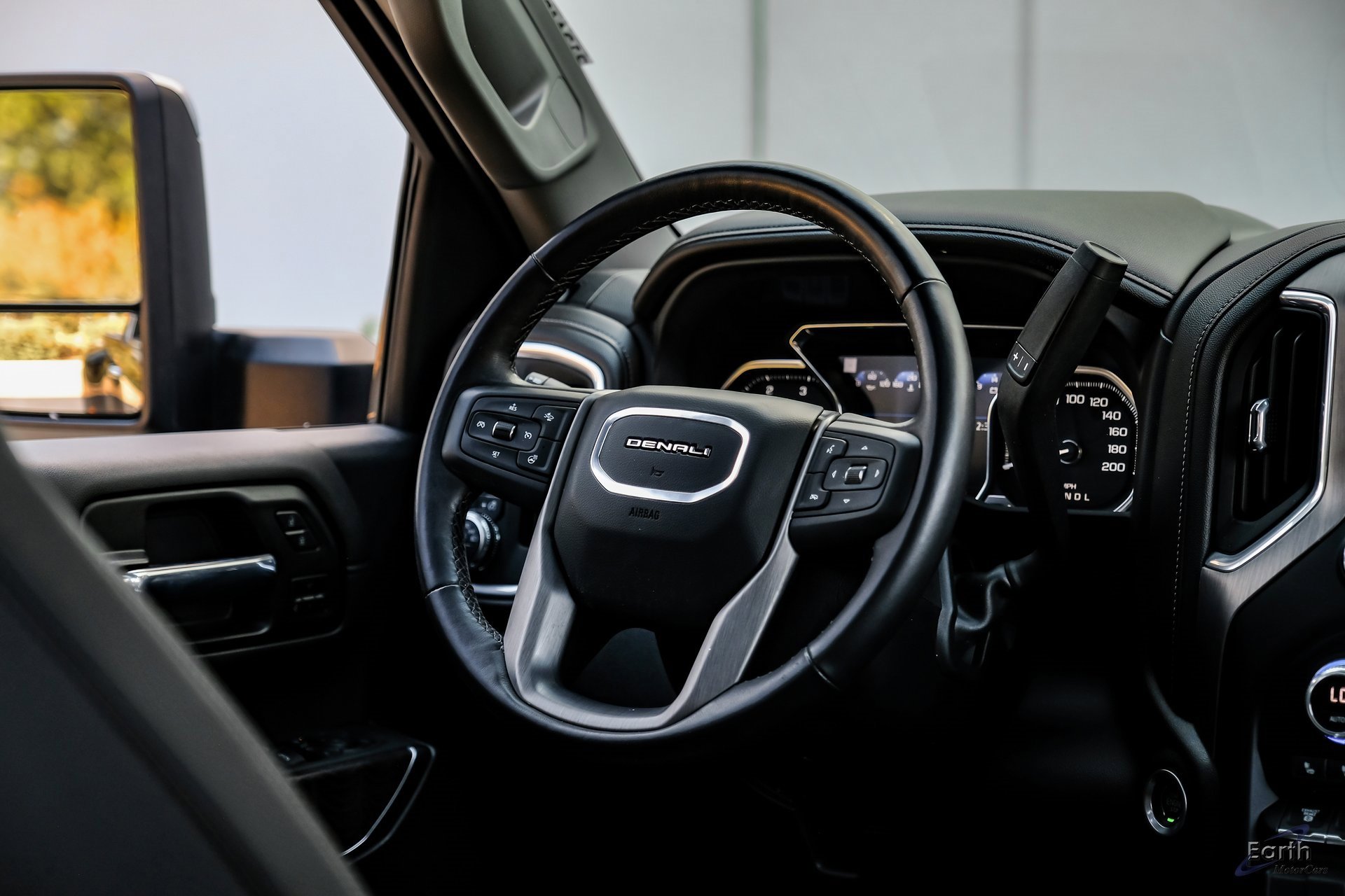 Used 2022 GMC Sierra 3500 Denali w/ Technology Package image 52