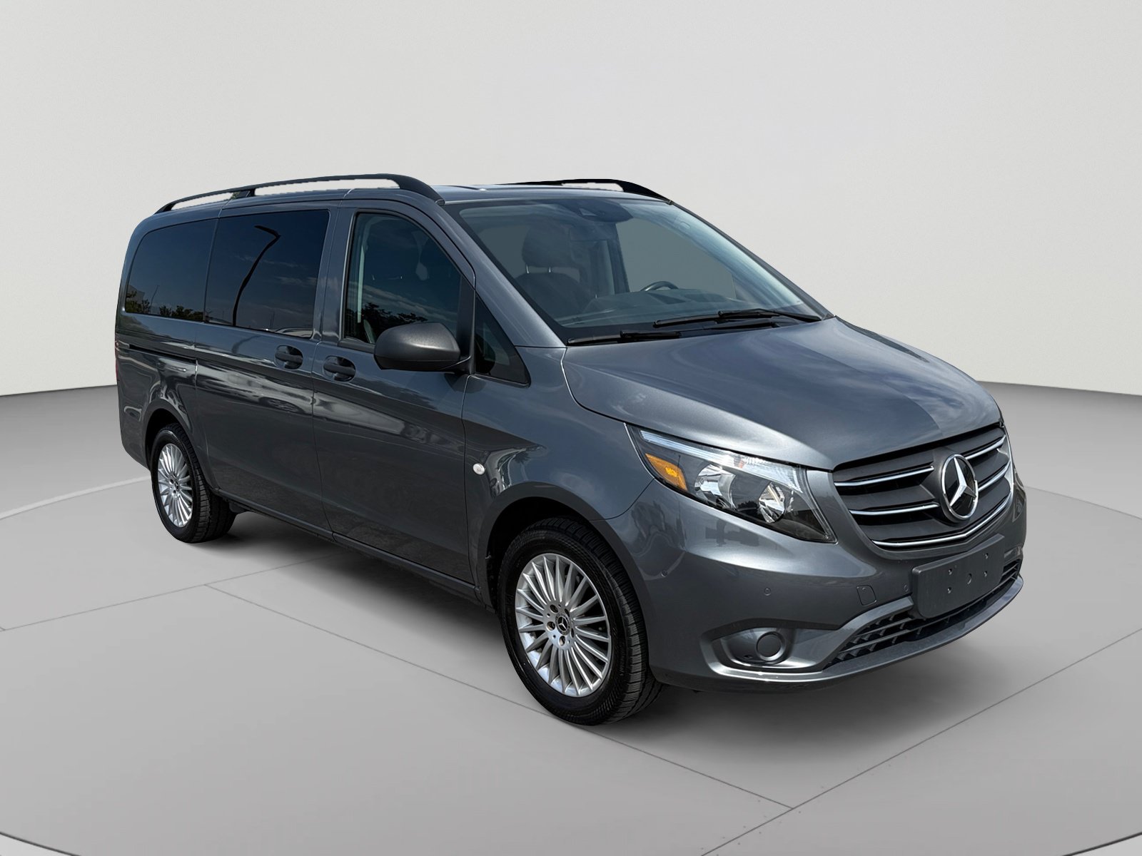 Used 2023 Mercedes-Benz Metris Passenger image 7