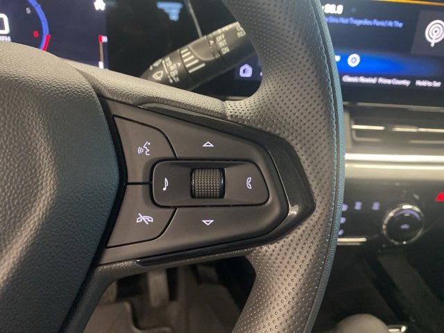 New 2025 Chevrolet Trax LT image 15