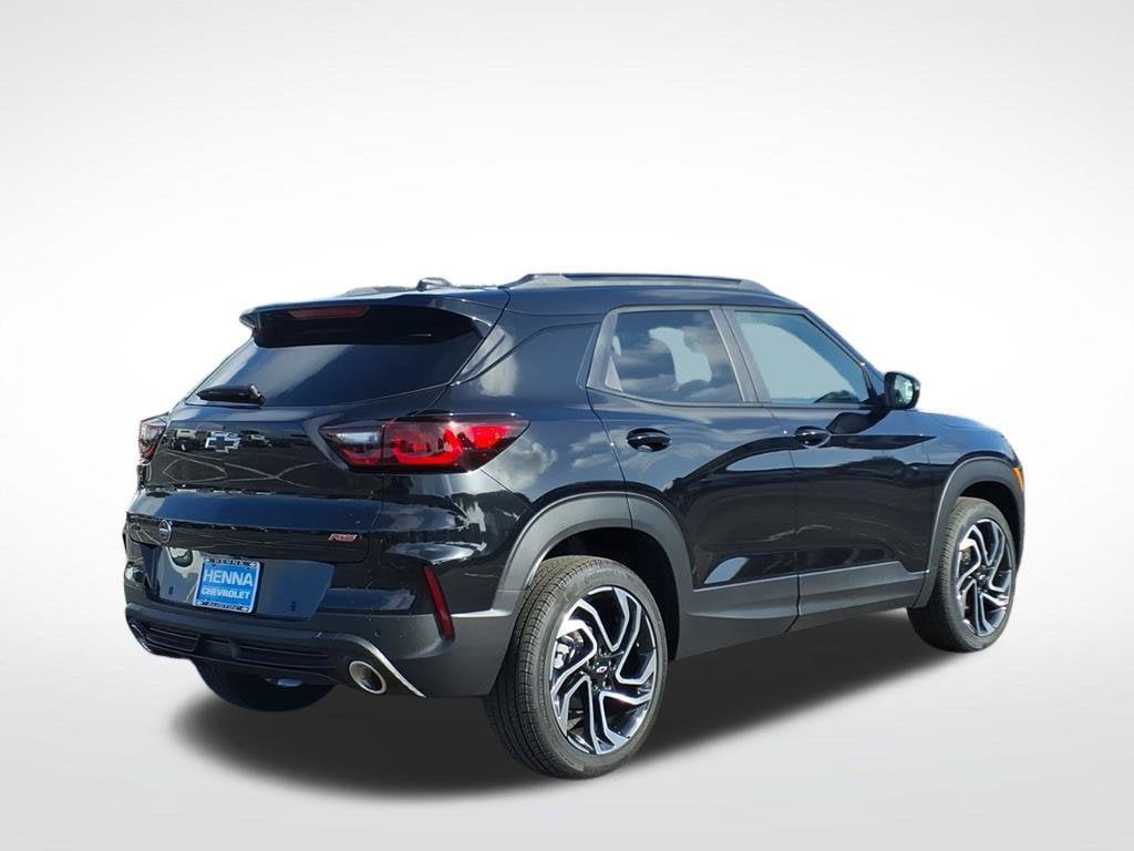 New 2026 Chevrolet TrailBlazer RS w/ Convenience Package AWD/4WD image 3