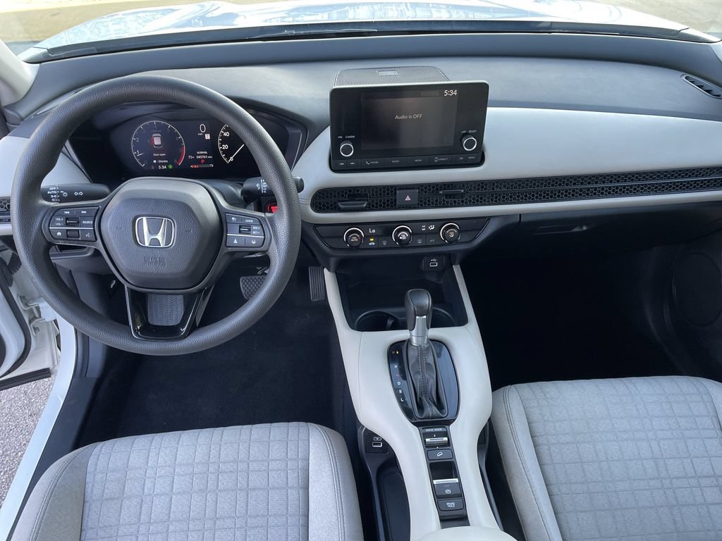 Used 2023 Honda HR-V LX image 15