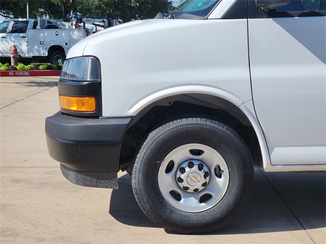 New 2025 Chevrolet Express 2500 w/ Safety Package RWD image 14