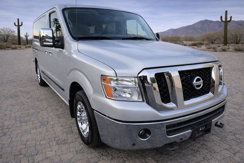 Used 2018 Nissan NV 3500 SL image 9