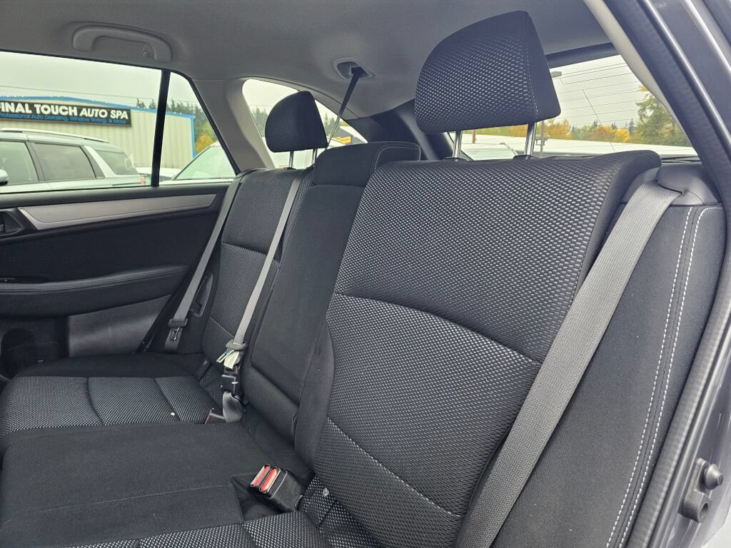 Used 2019 Subaru Outback 2.5i Premium AWD/4WD image 19