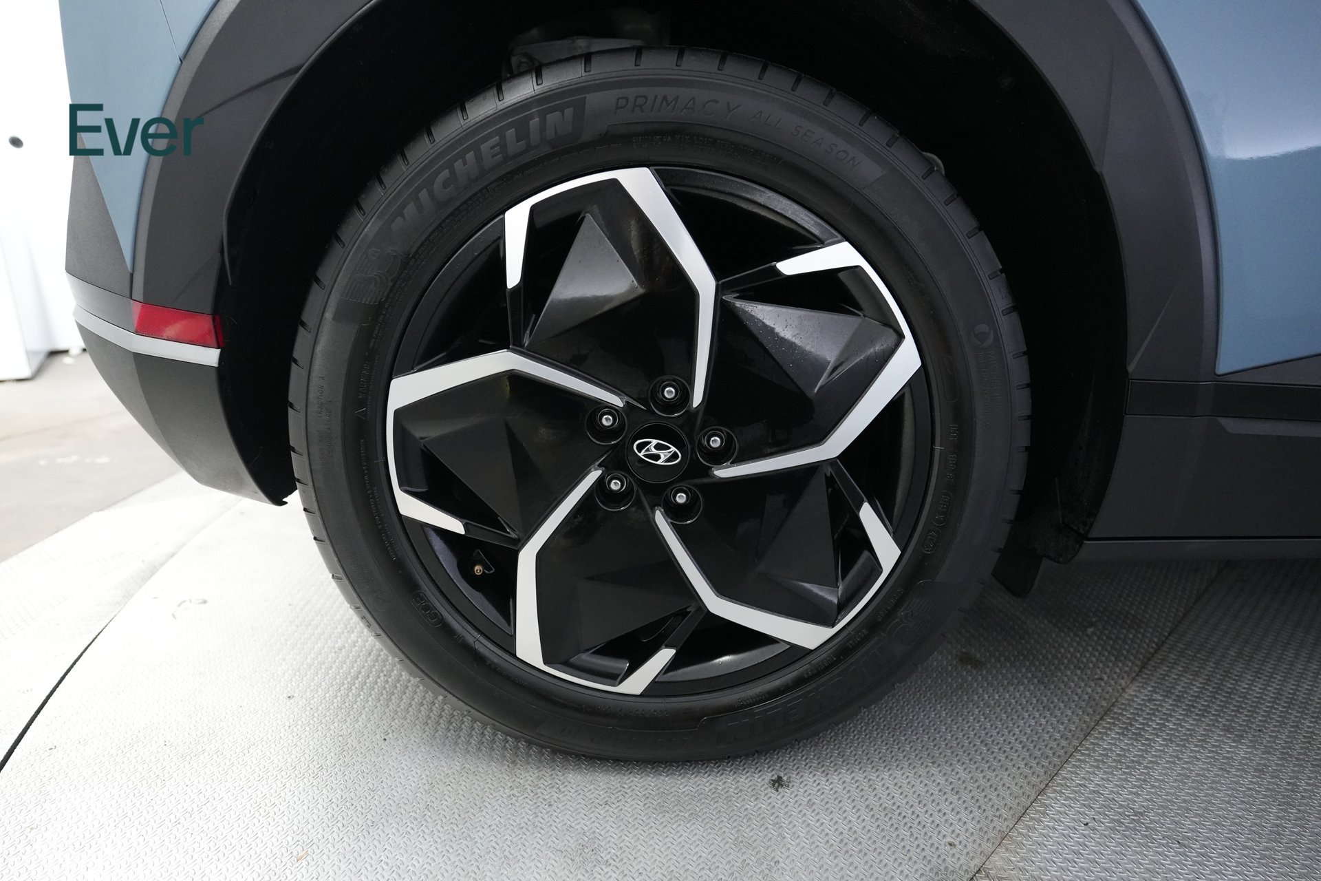 Used 2024 Hyundai Ioniq 5 SEL RWD image 22