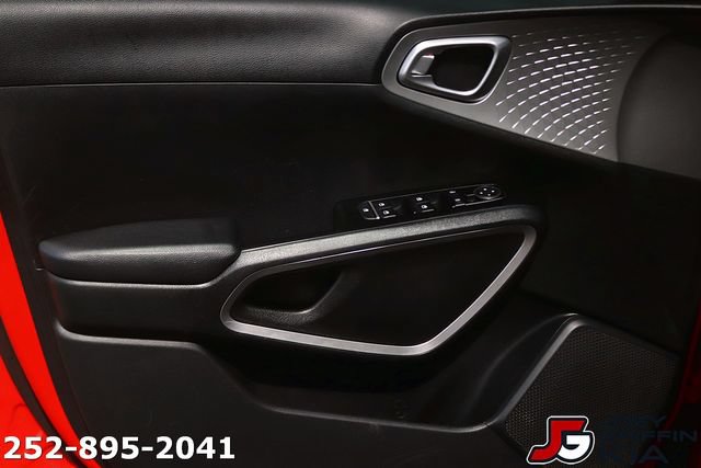 Certified 2024 Kia Soul LX w/ Option Group 015 FWD image 10