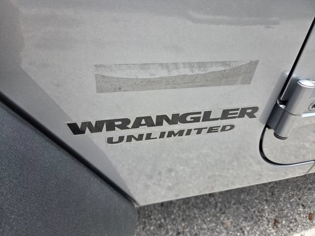 Used 2014 Jeep Wrangler Unlimited Sport w/ Quick Order Package 24S AWD/4WD image 4