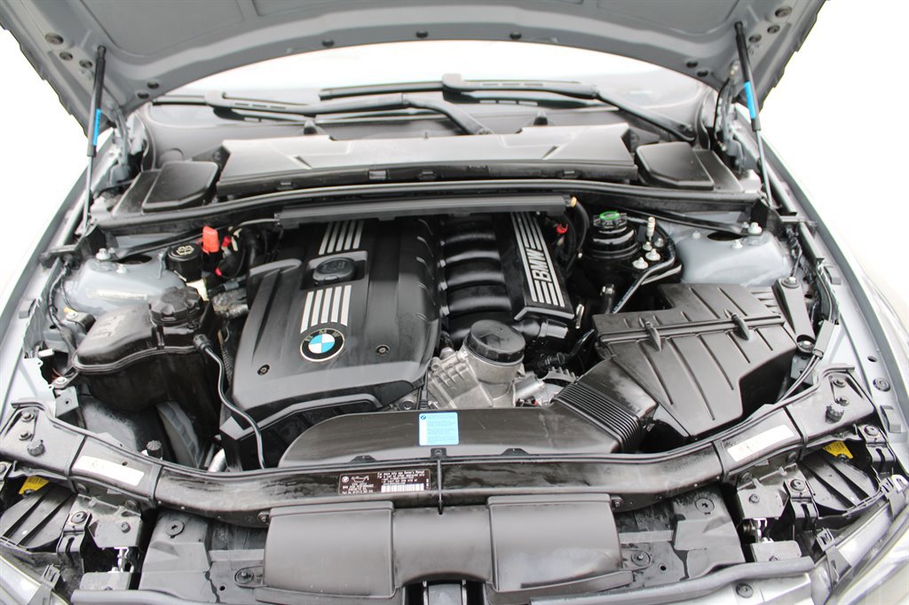 Used 2008 BMW 328i Convertible image 31