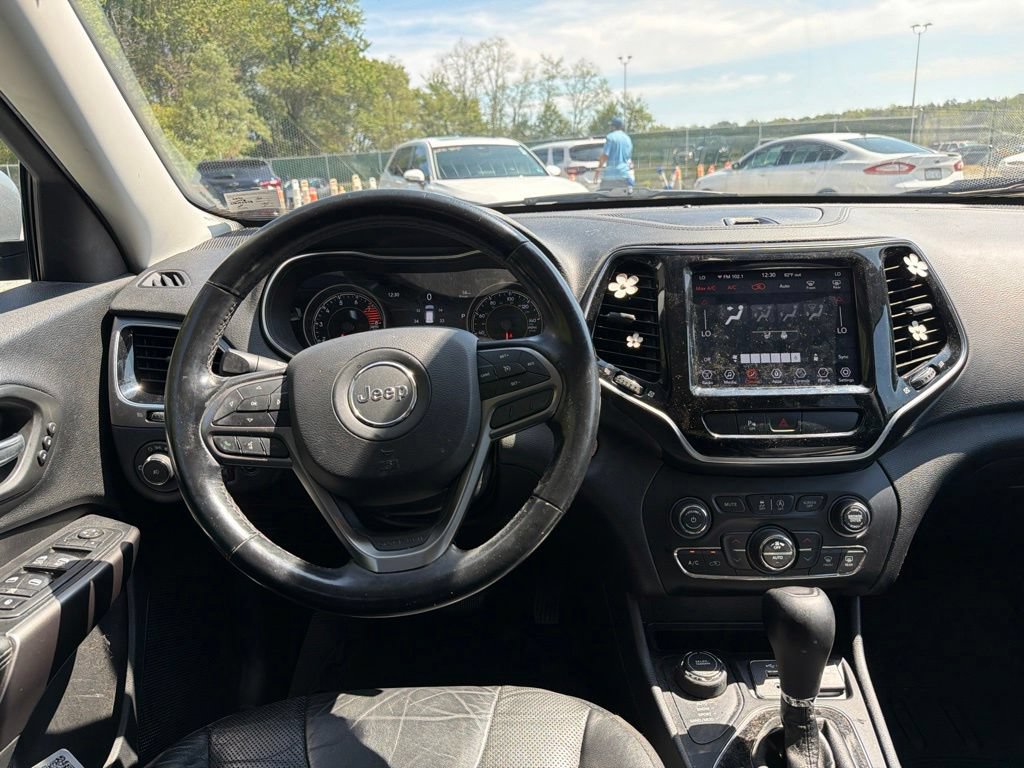 Used 2020 Jeep Cherokee Limited AWD/4WD image 10