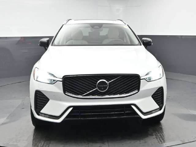 New 2027 Volvo XC60 B5 Ultra AWD/4WD image 2