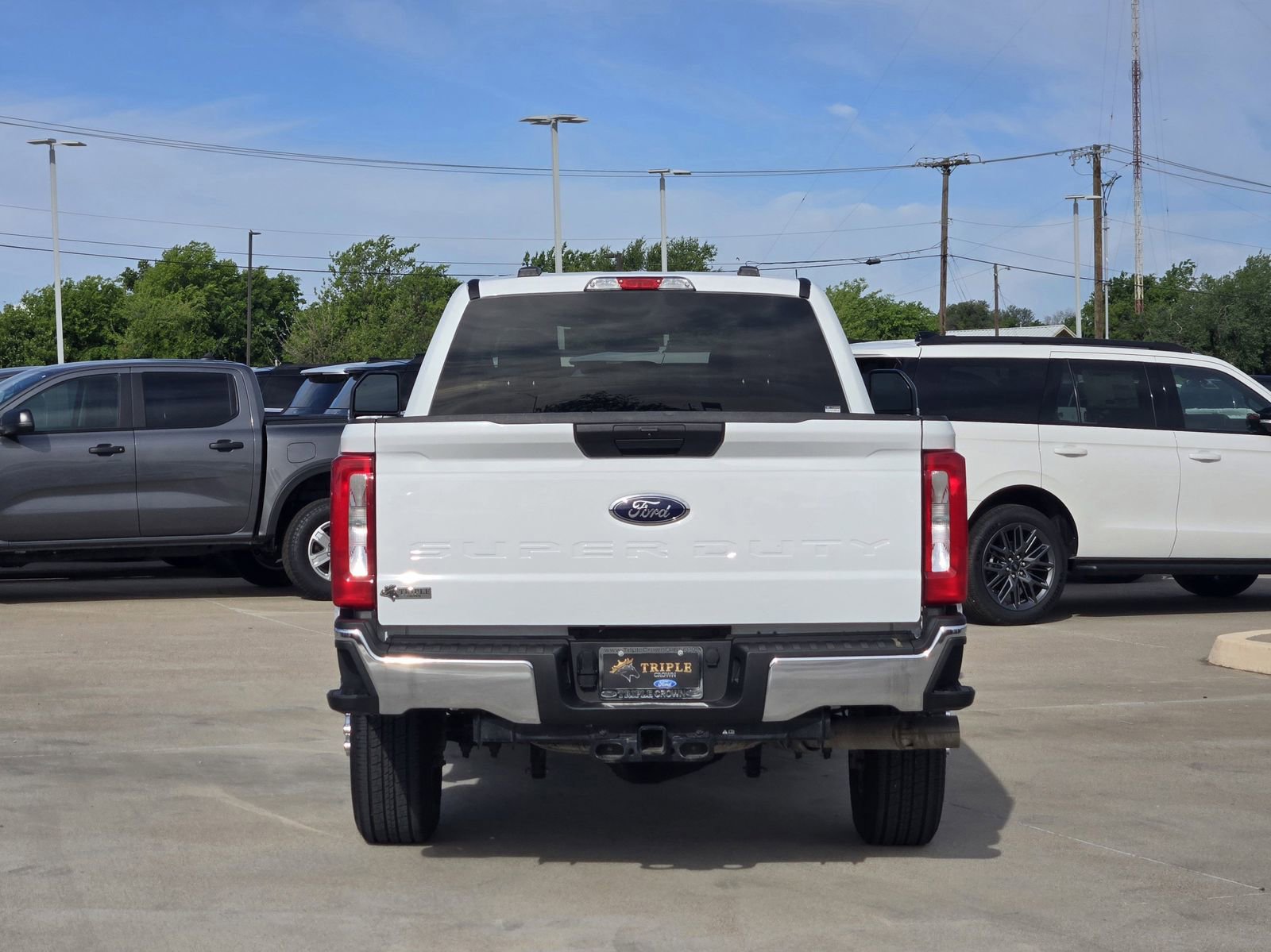 Certified 2025 Ford F350 XLT image 8