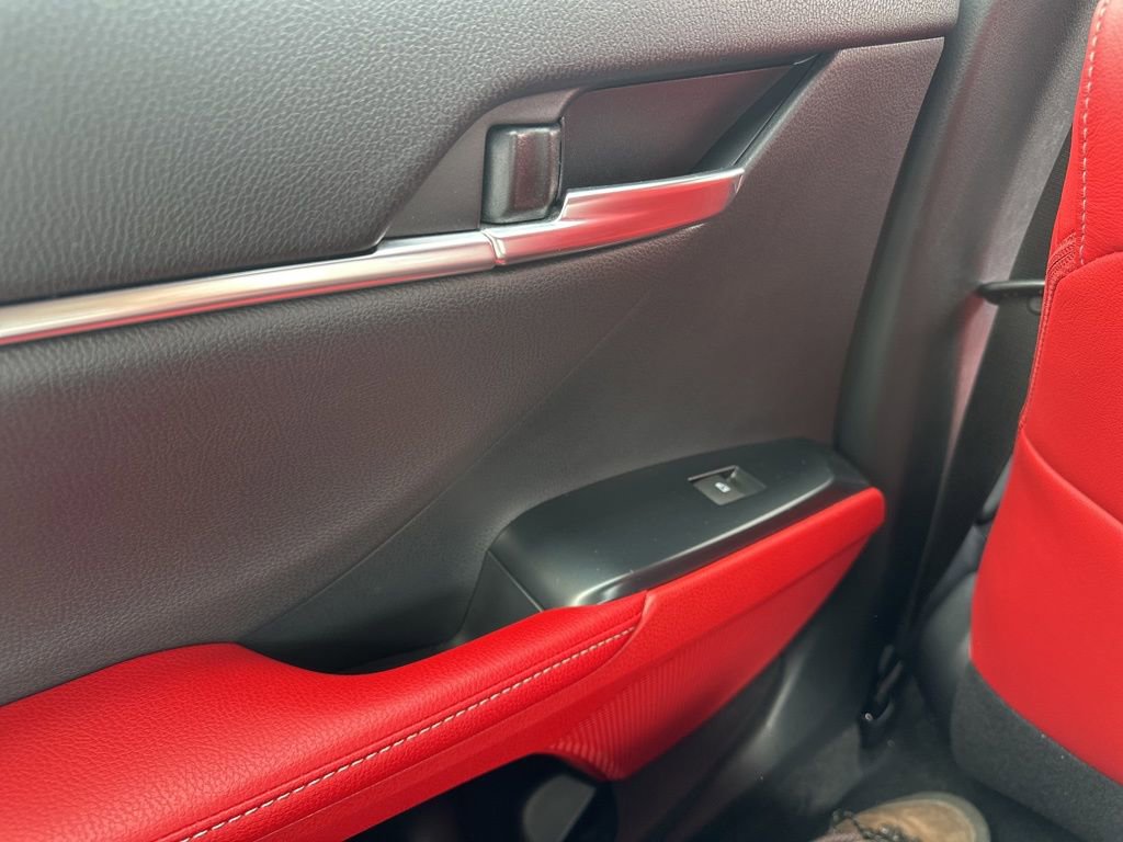 Used 2019 Toyota Camry XSE image 35