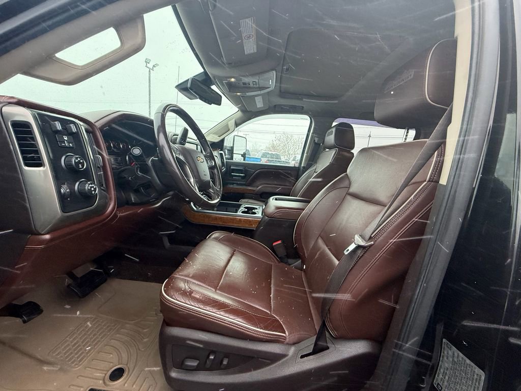 Used 2015 Chevrolet Silverado 3500 High Country w/ Duramax Plus Package image 17
