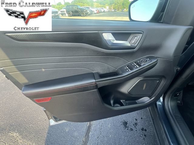 Used 2022 Ford Escape SEL w/ SEL Stealth AWD Package image 28